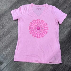 Life Is Good Women's Pink Floral Short Sleeve Tee size Medium